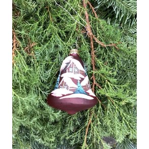 R�d glas juleklokke med vinterlandskab