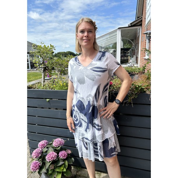 Kjole i to lag med lille rme