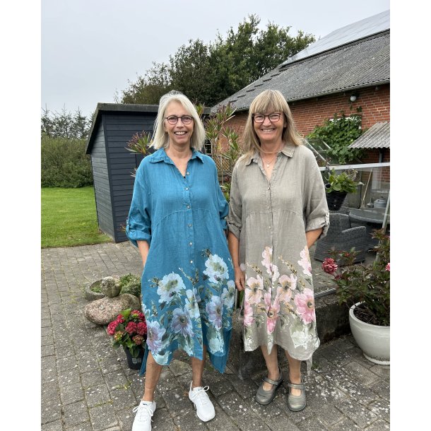 Hr kjole med lommer og gennemknappet