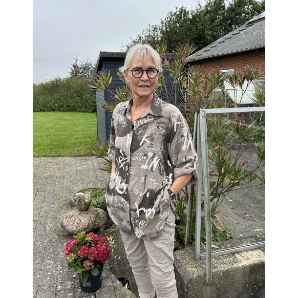 Bomulds bluse med tekst taube