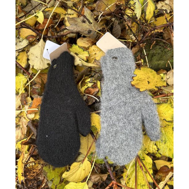 Vanter i gr alpaca uld fra Ukraine