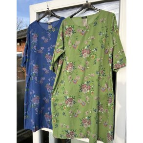 Janne K fl�jlskjole med blomster