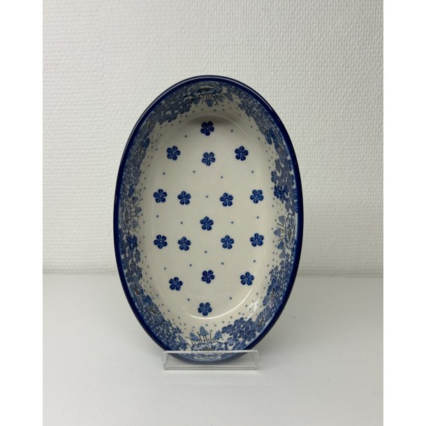 Lille oval sk�l i polsk keramik med bl� blomster