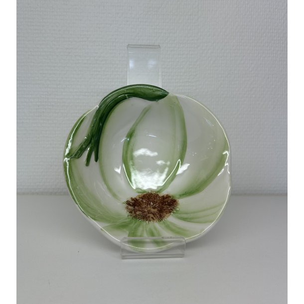 Hvidl�gs sk�l i italiensk fajance