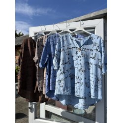 Bluse med tekst print