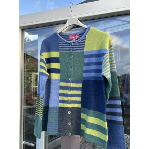 Cardigan Qwin i lamswool fra Fristed 