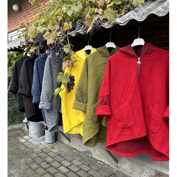 Uld jakker med lynl�s, lommer og h�tte