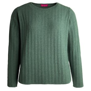 Langrmet strik trje fra NOK Charlotte Mansted