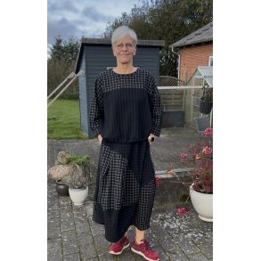 S�t nederdel og overdel