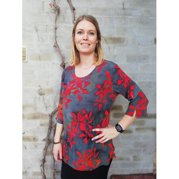 Bluse med 3/4 rme