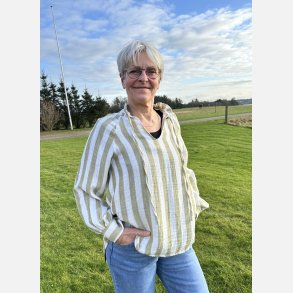 Bomulds bluse lys med grnne striber