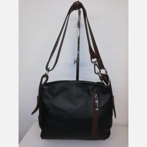 Cross over sort skindttaske fra Italien 