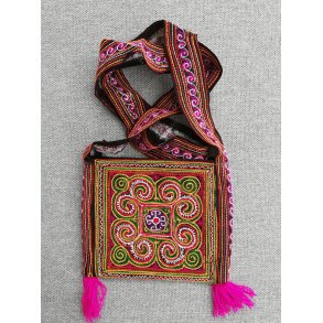 Lille skuldertaske fra H'mong folket i Vietnam 