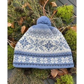 Lysebl strik hue fra Norwool