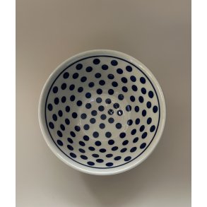 Ymersk�l med store prikker 